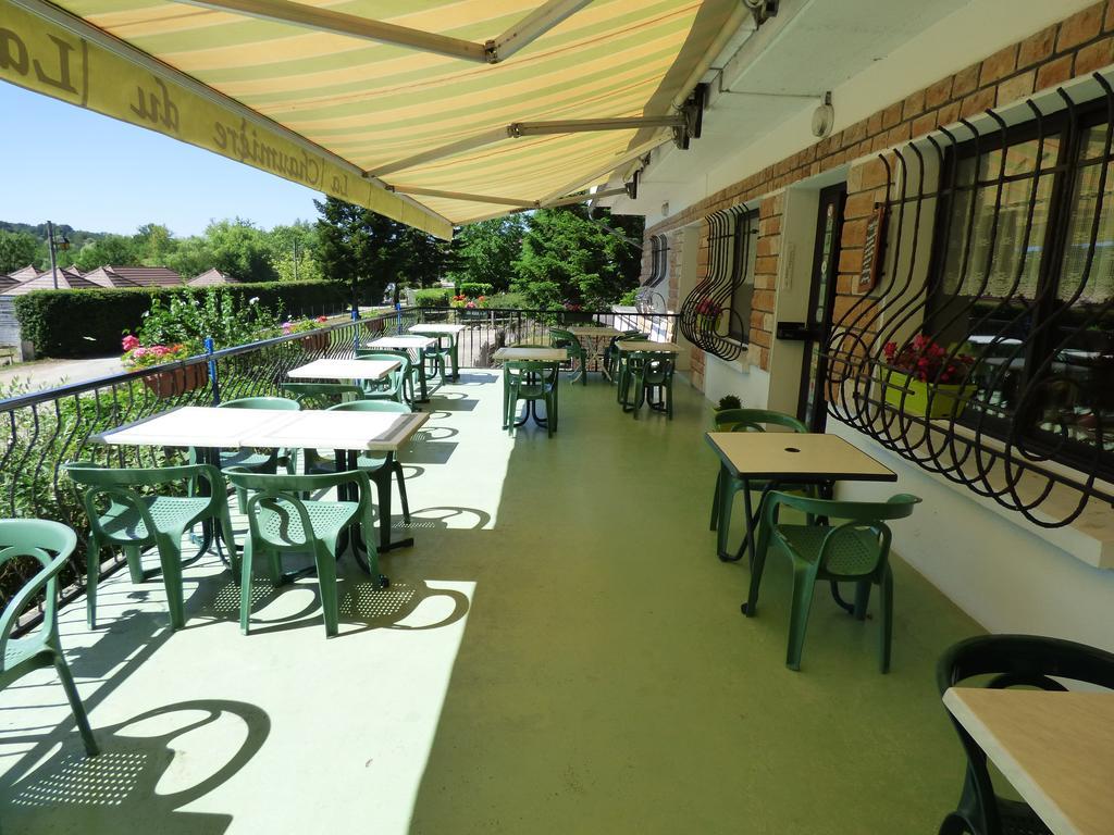 Hotel Restaurant La Chaumiere Du Lac Clairvaux-les-Lacs Exterior foto
